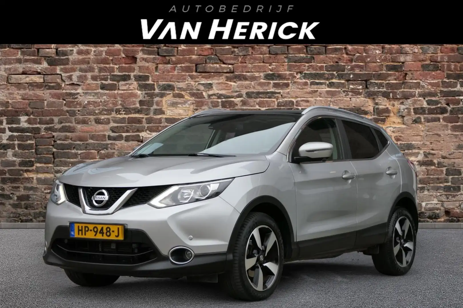 Nissan Qashqai 1.2 Connect Edition Automaat | Pano-dak | Cruise | Gris - 1