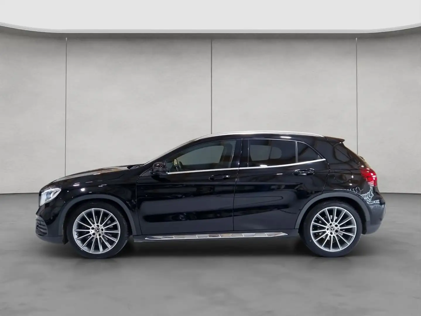 Mercedes-Benz GLA 250 GLA Schwarz - 2