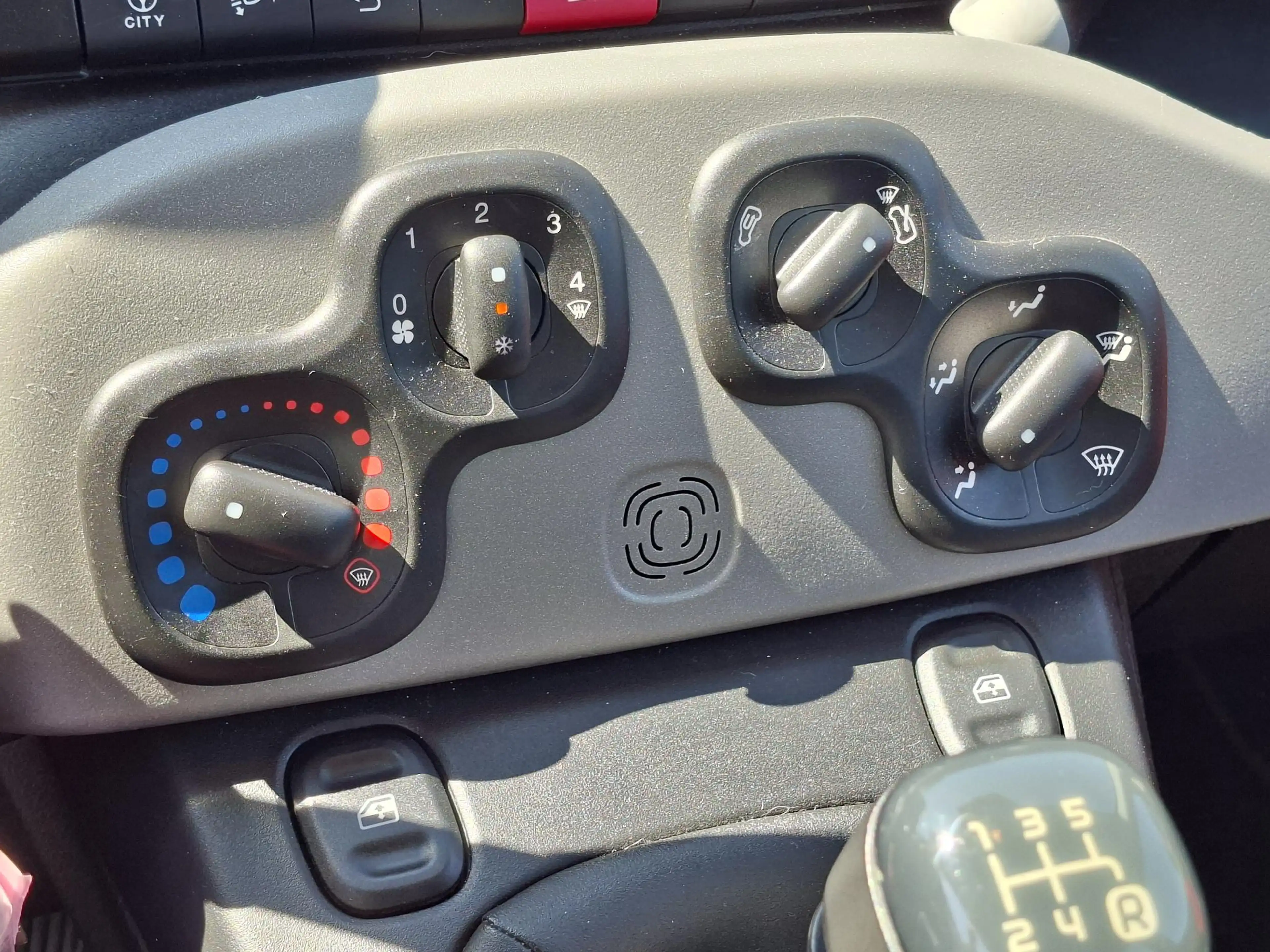 Fiat Panda 0.9 TwinAir Edizione Cool AIRCO | LMV | rijklaarpr — photo 13