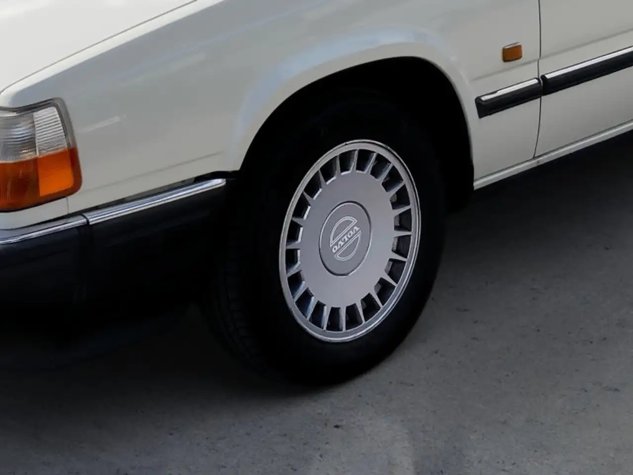 Volvo 760, foto 7