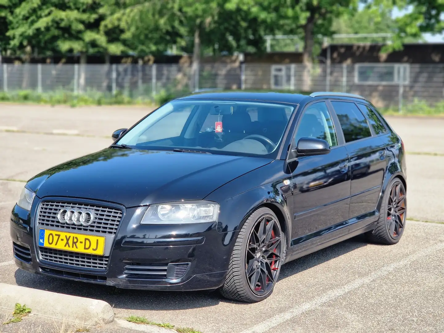 Audi A3 1.8 TFSI Attraction Zwart - 1