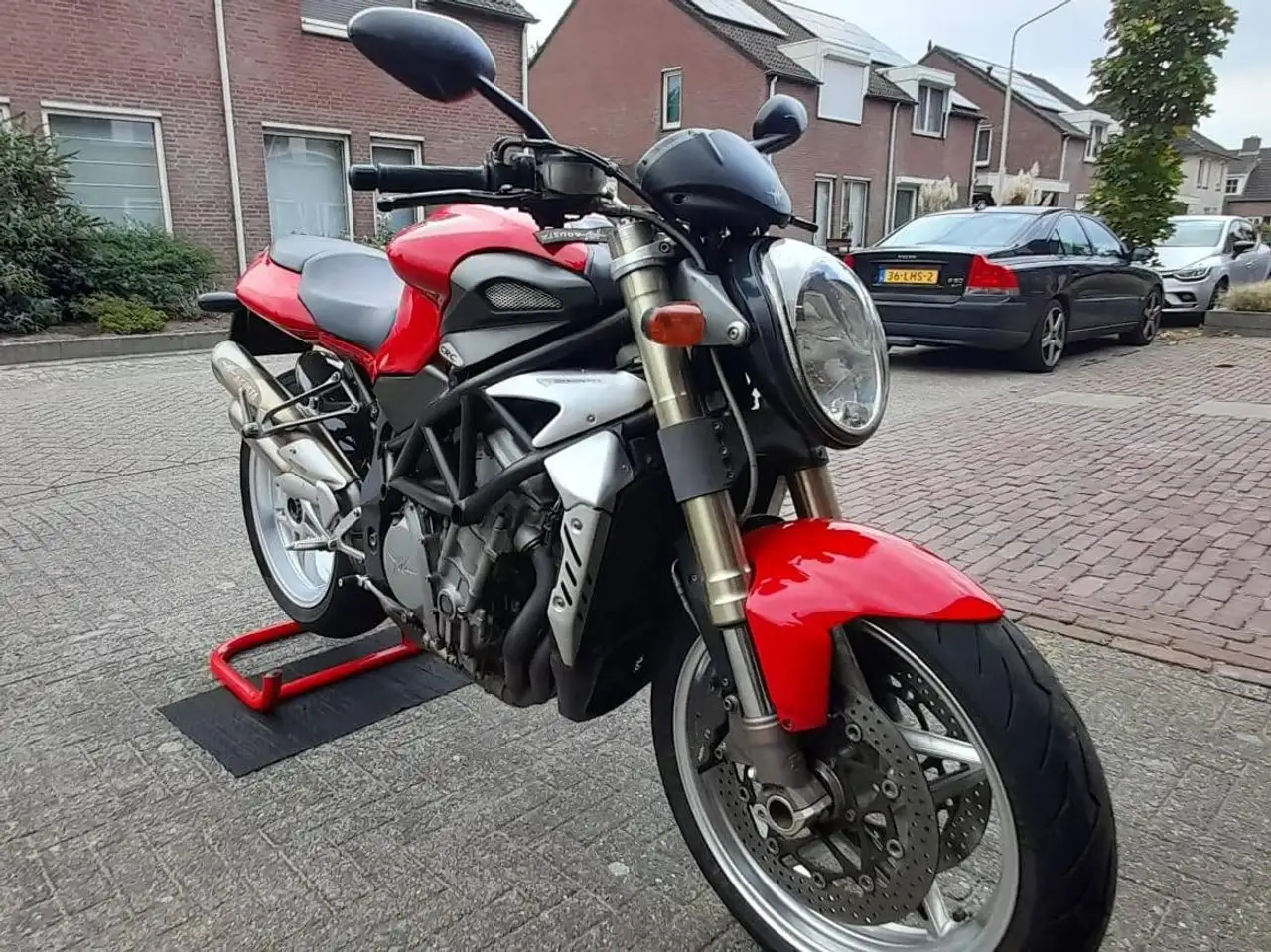 MV Agusta 750 S