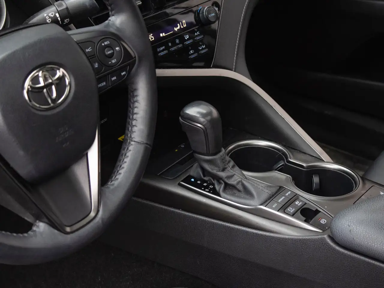Toyota Camry fotografie Toyota Camry