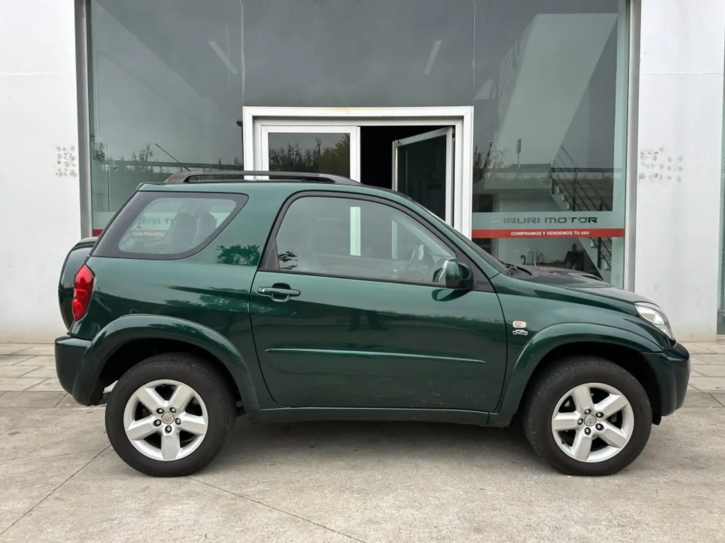 Toyota RAV 4 2.0D4-D Sol Verde - 1