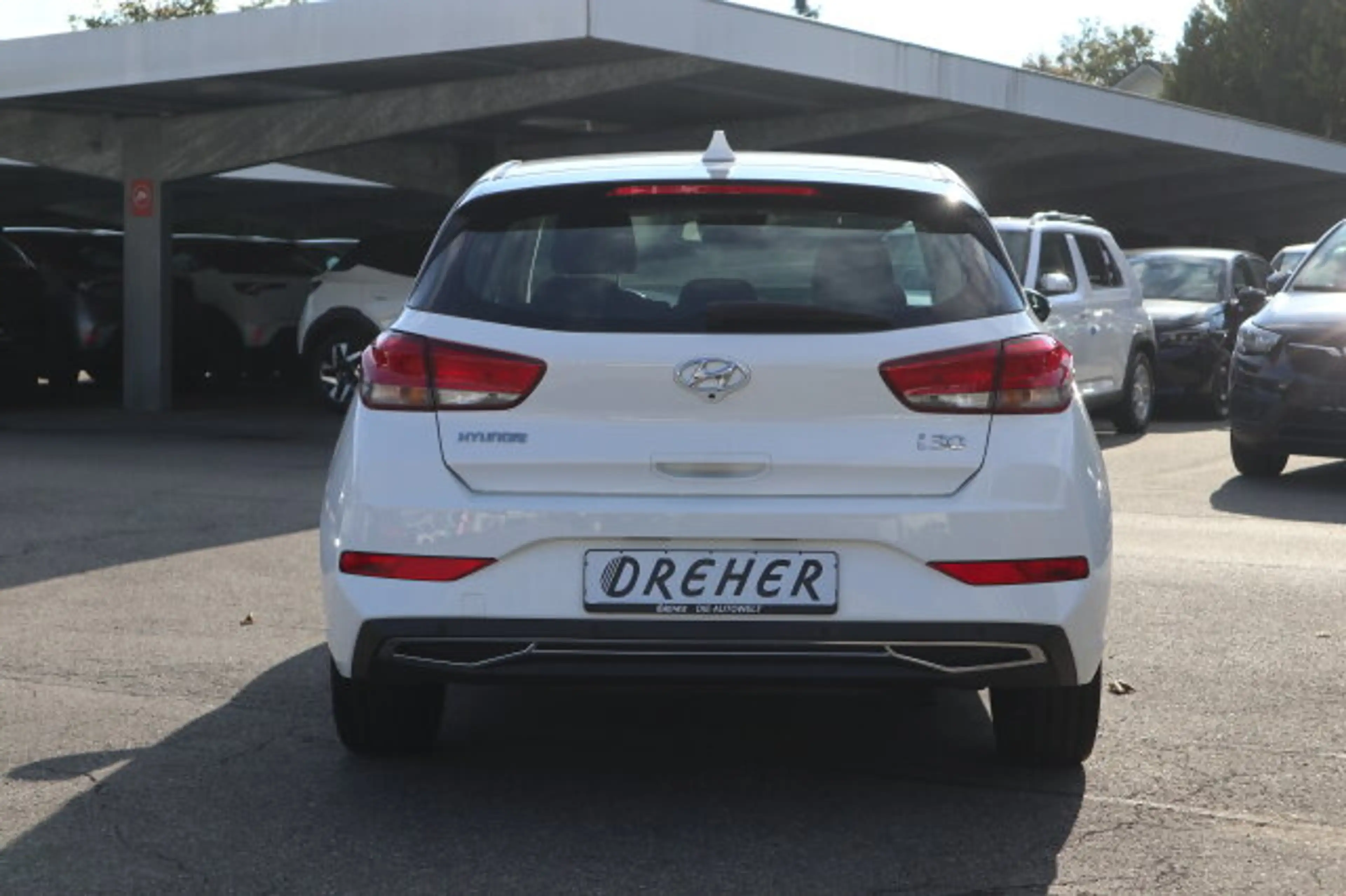 Hyundai i30 i30 1.0 T-GDI Trend Mild-Hybrid Klima/LM Autom. — photo 6