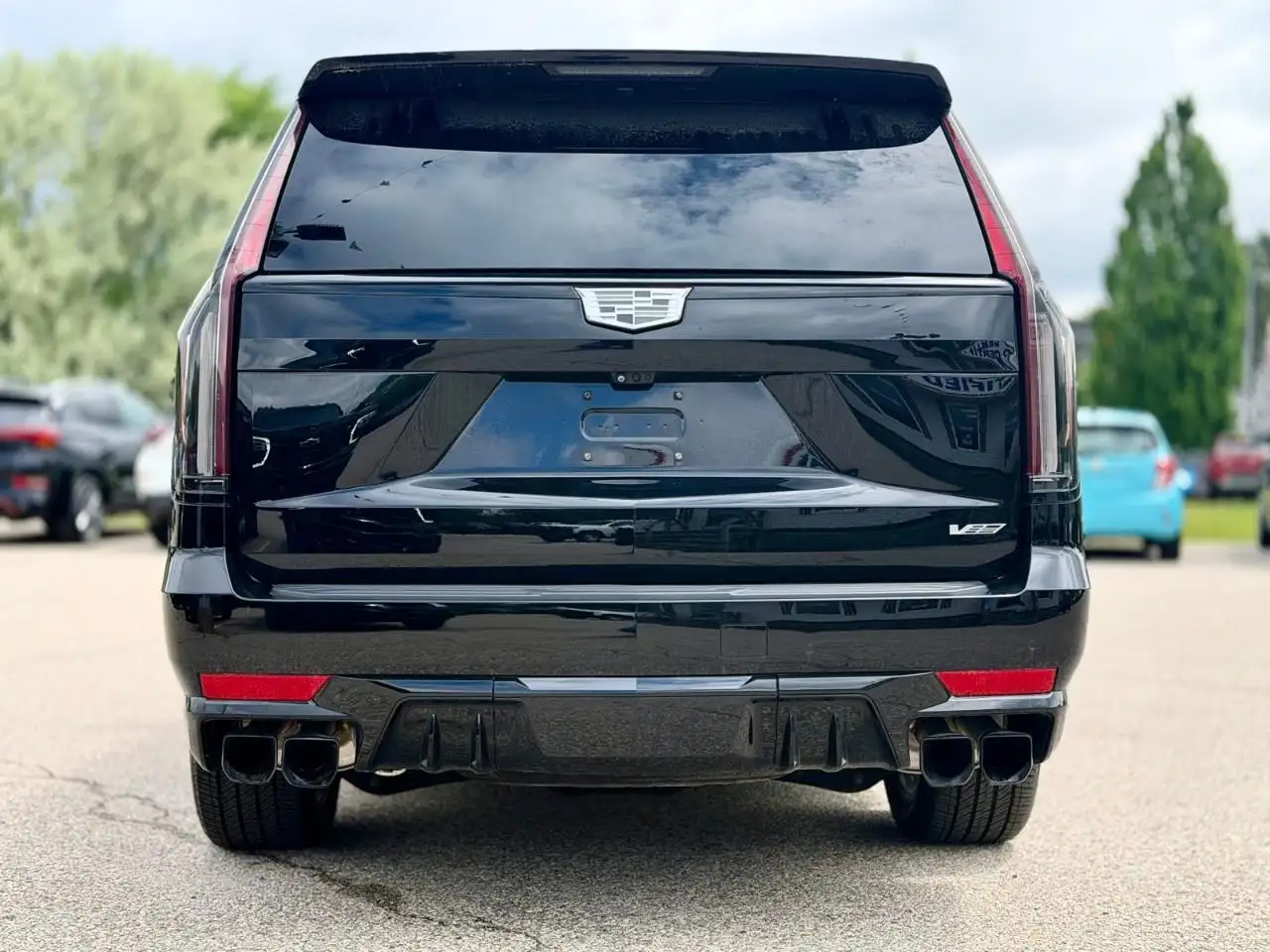 Cadillac Escalade снимка Cadillac Escalade