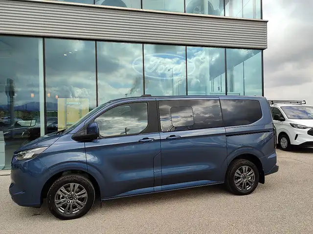 Ford Tourneo Custom Bus 2.5 PHEV 340 L1H1 FWD Titanium Aut. Ansicht 2