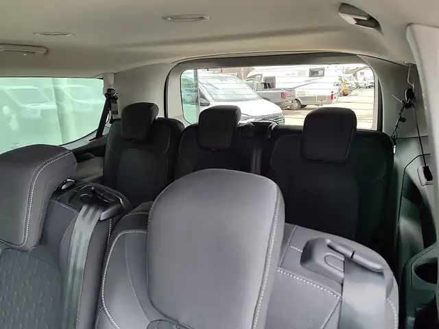 Ford Tourneo Custom Bus 2.5 PHEV 340 L1H1 FWD Titanium Aut. Ansicht 9