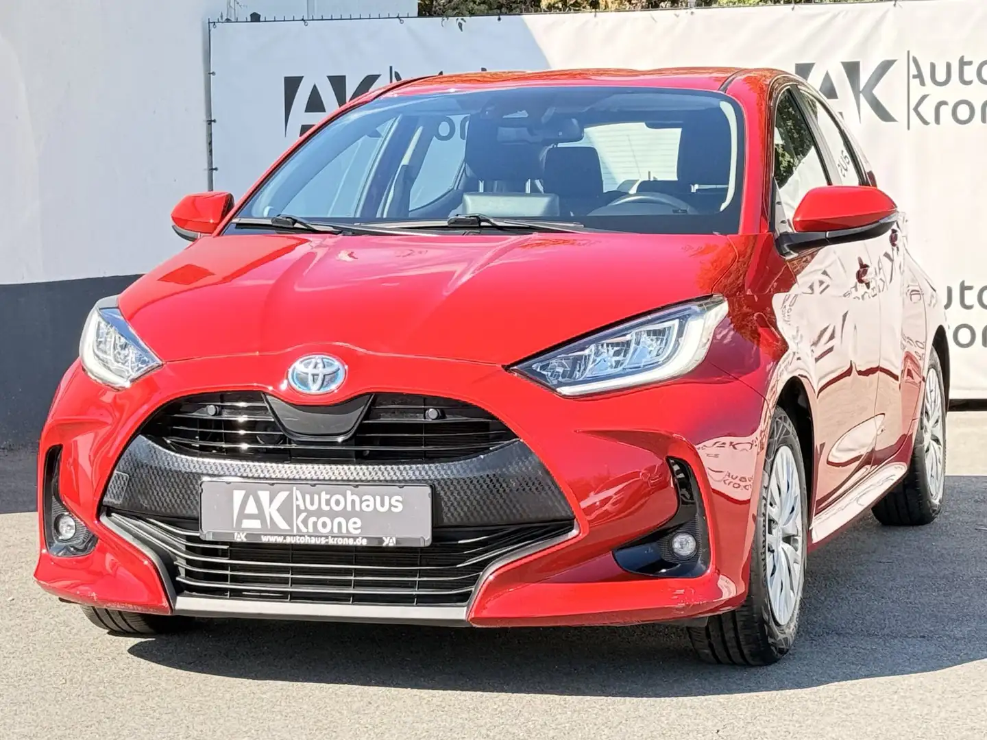Toyota Yaris 1.5 Dual-VVT-iE (Hybrid) *LED*SPURHALTE* AUTOMATIK Rot - 2