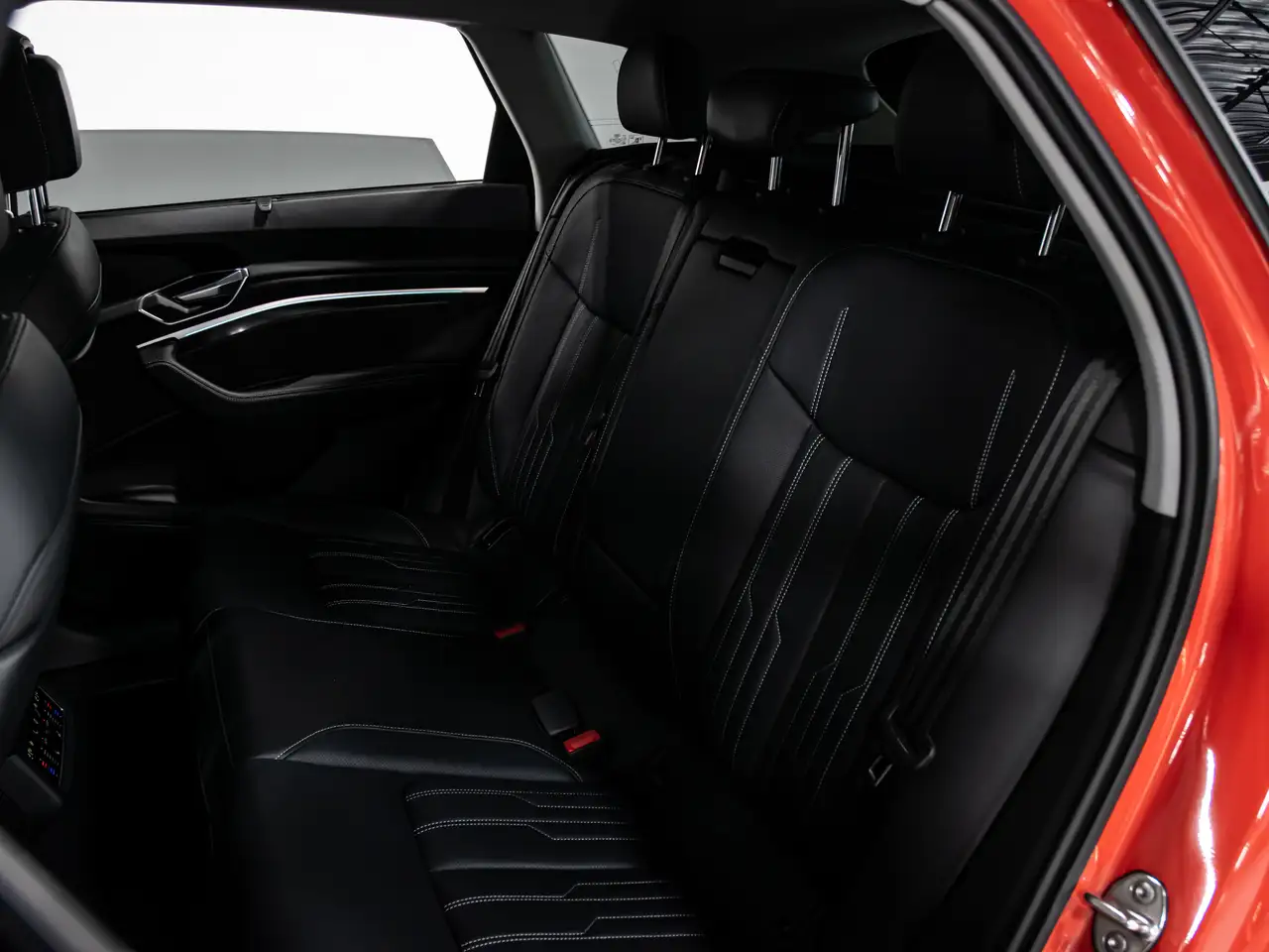 Audi e-tron снимка Audi e-tron