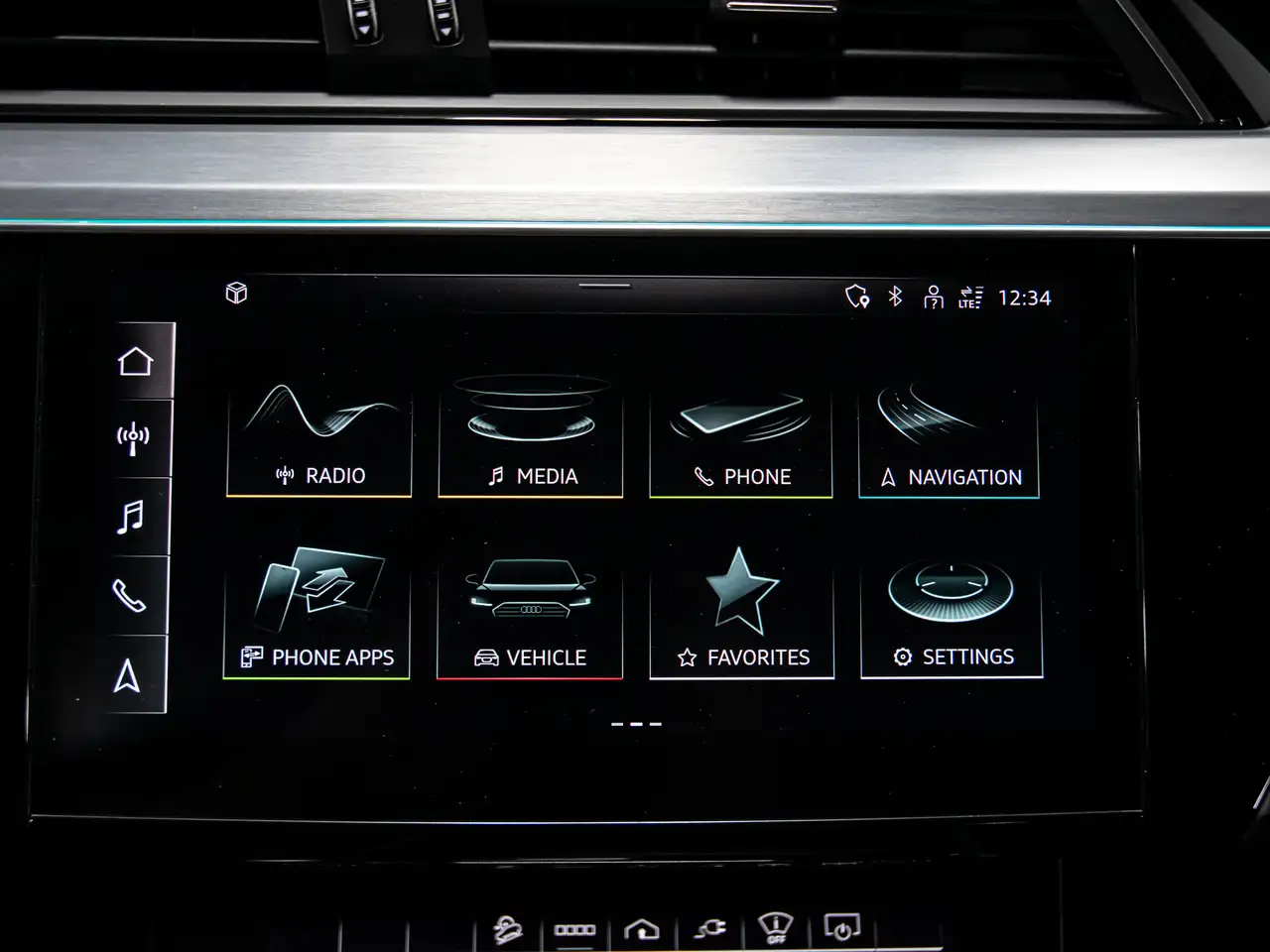 Audi e-tron снимка Audi e-tron