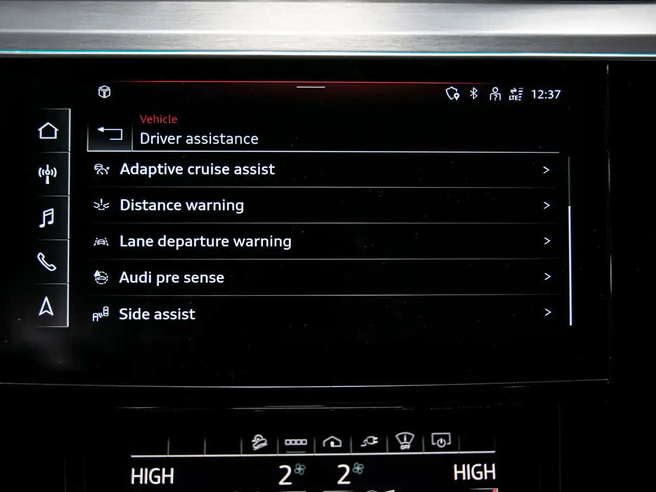 Audi e-tron снимка Audi e-tron