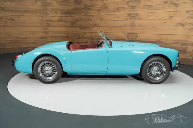 MG MGA view 11