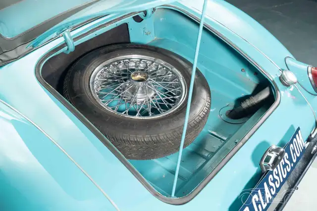 MG MGA view 5