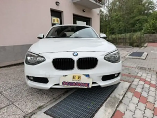 BMW 116 116d 5p eff.dynamics Urban