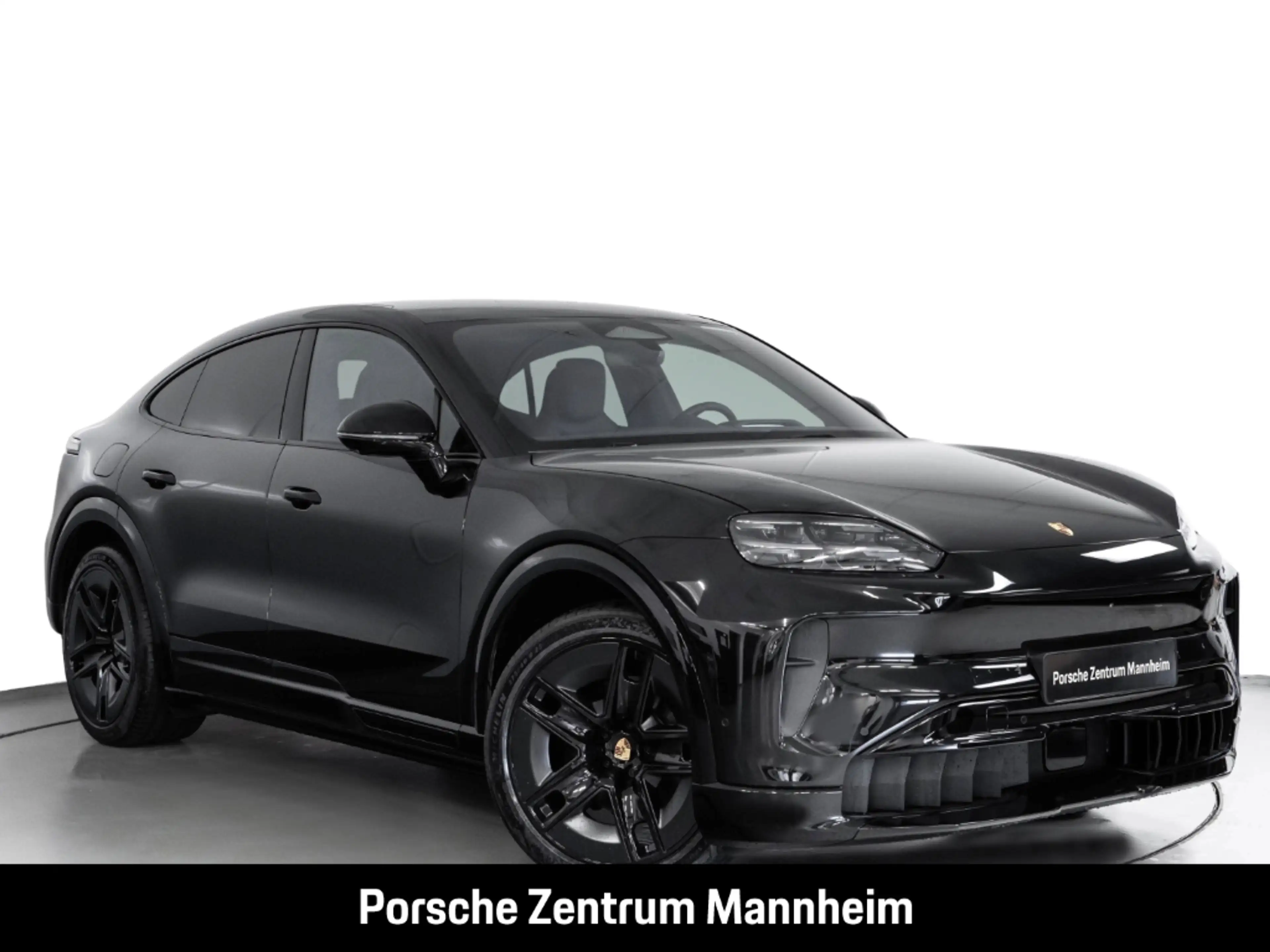 Porsche Cayenne Coupe Electric — photo 9