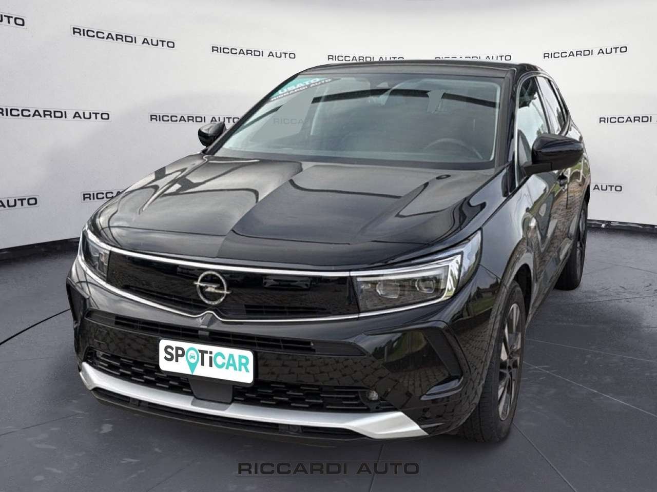 Opel Grandland 1.2 Turbo 12V 130 CV aut. Business Elegance