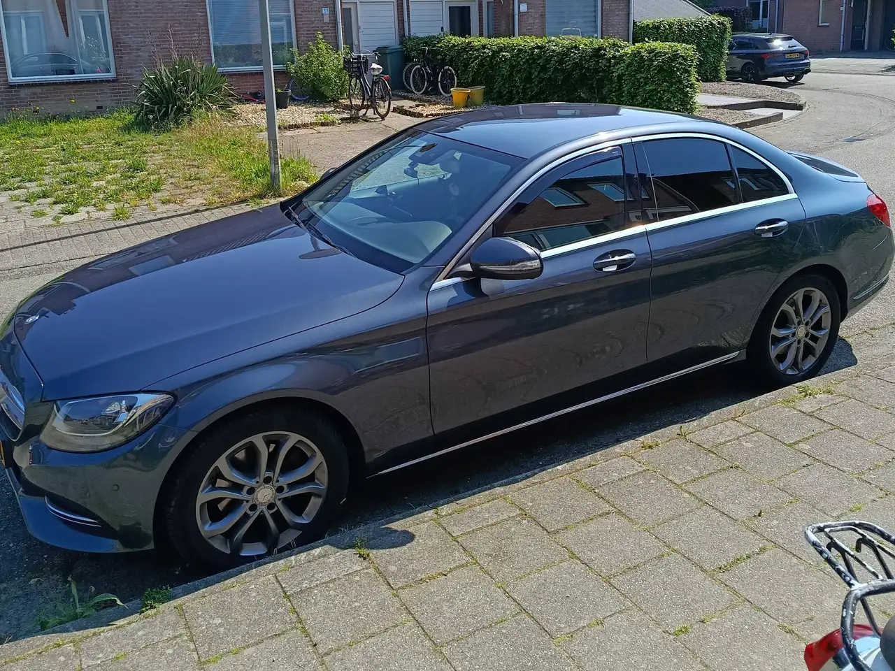 Mercedes-Benz C 200