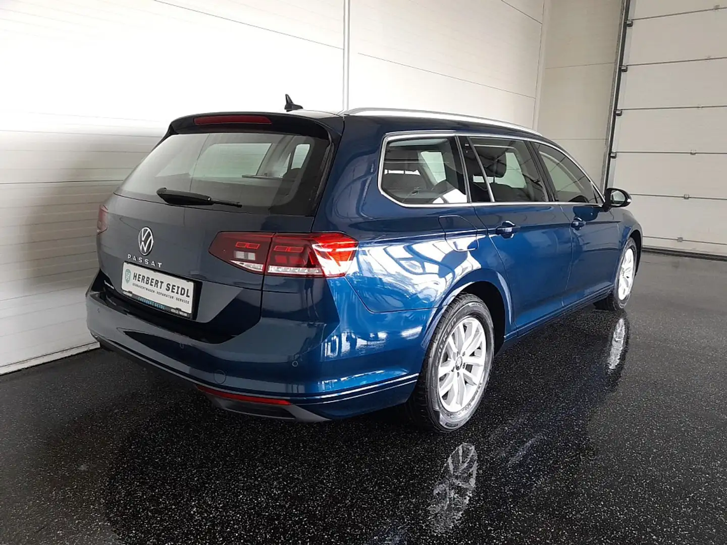 Volkswagen Passat Variant BUSINESS 2,0 TDI DSG *LED / NAVI / AHV & KAMERA... Blau - 2