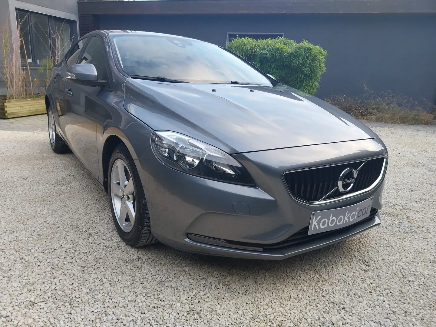 Volvo V40 2.0 D2 Kinetic / Automatique /Clim, GPS/ GARANTIE Grigio - 1