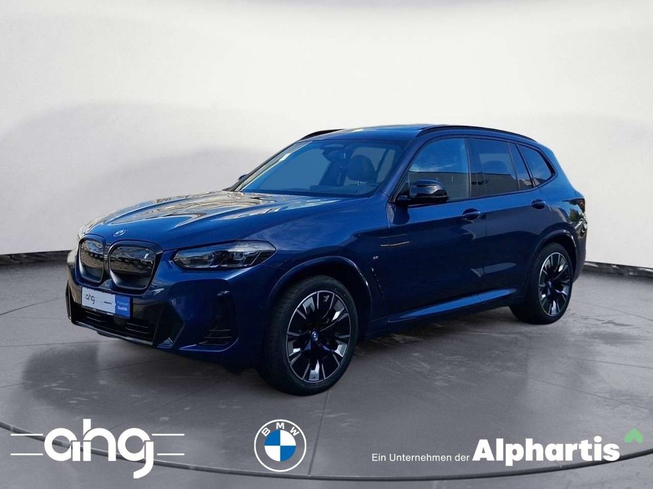 BMW iX3 2024