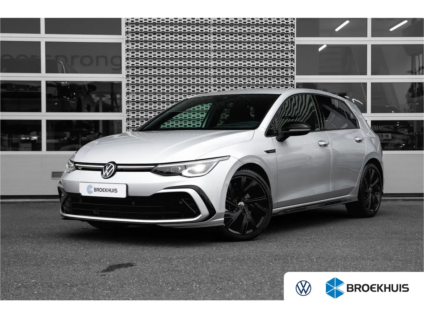 Volkswagen Golf 1.5 eTSI R-Line Business | Apple Carplay/Android A Grijs - 1