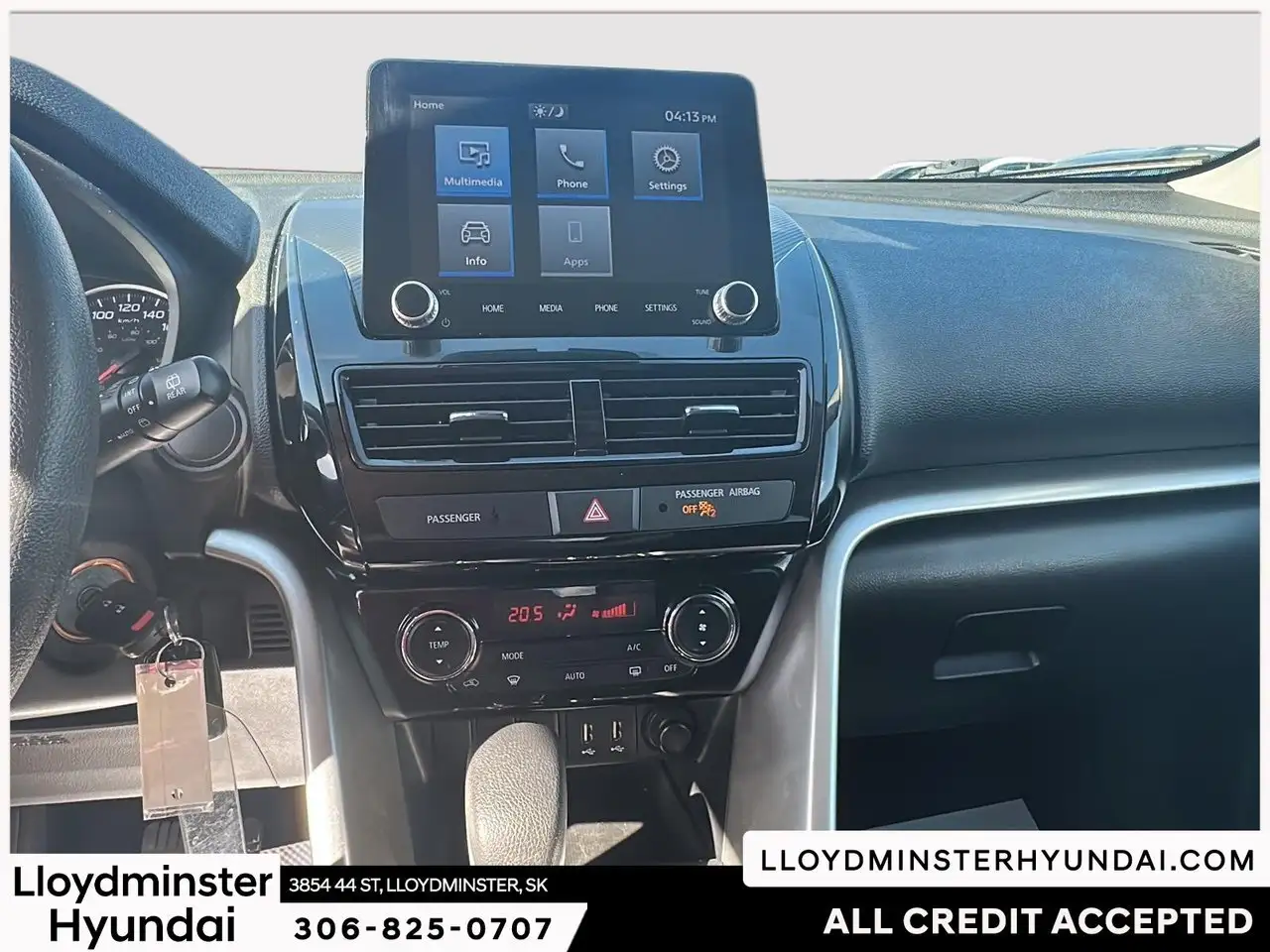 Mitsubishi Eclipse Cross снимка Mitsubishi Eclipse Cross