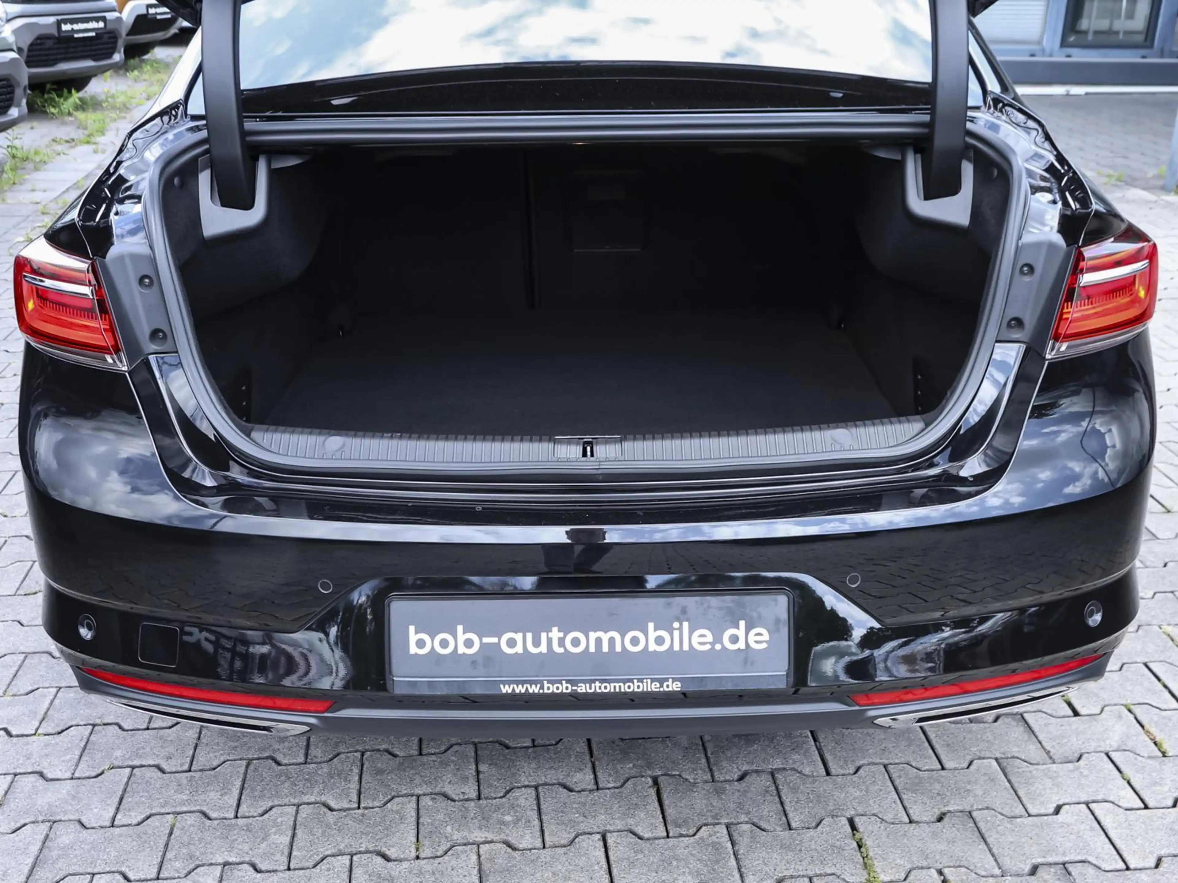 Renault Talisman INITIALE PARIS TCe 160 EDC (MY21) LEDER — photo 8