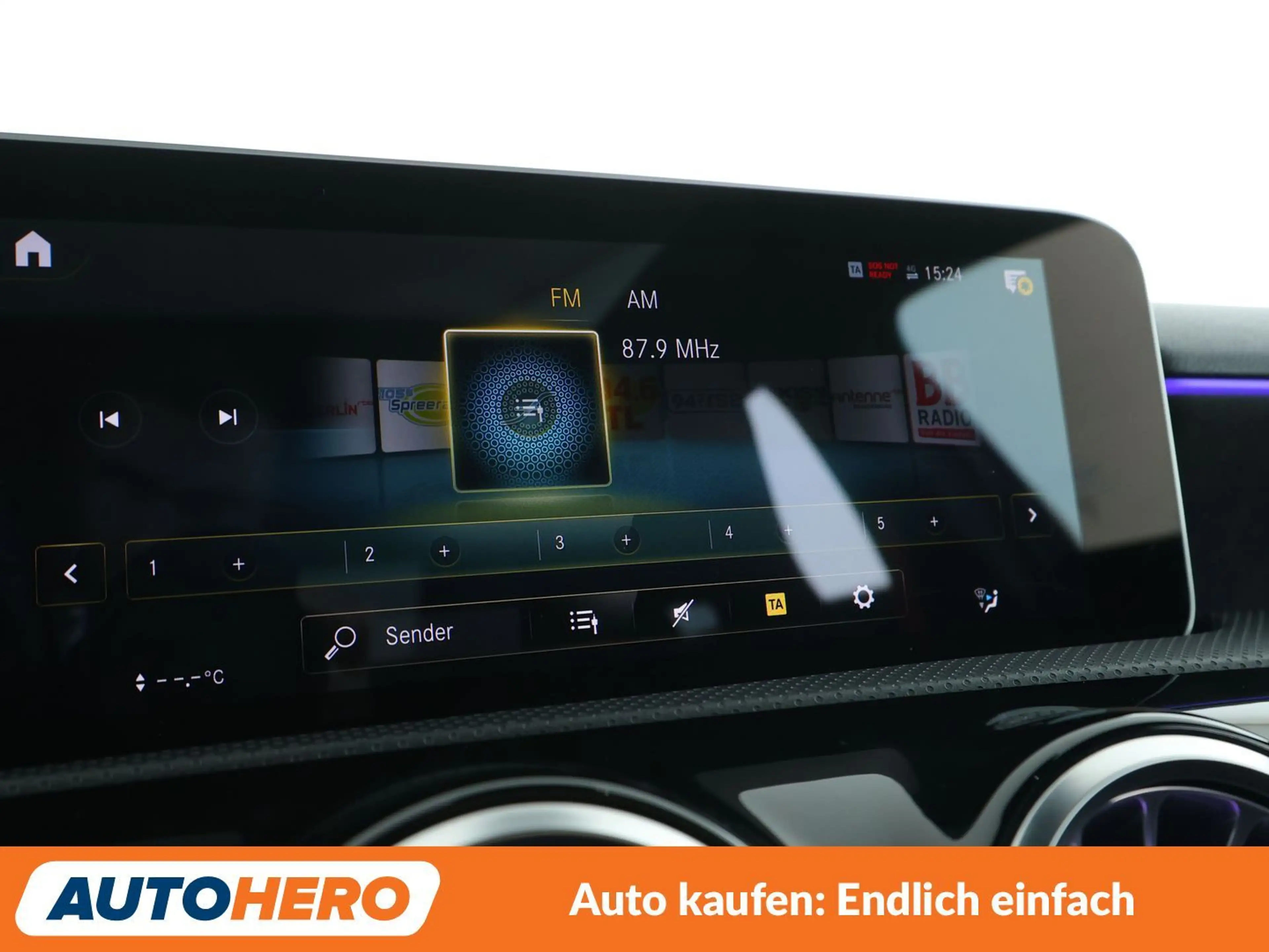 Mercedes-Benz A 35 AMG A 35 AMG 4Matic Aut.*NAVI*VC*LED*TEMPO*CAM*PDC* — photo 23