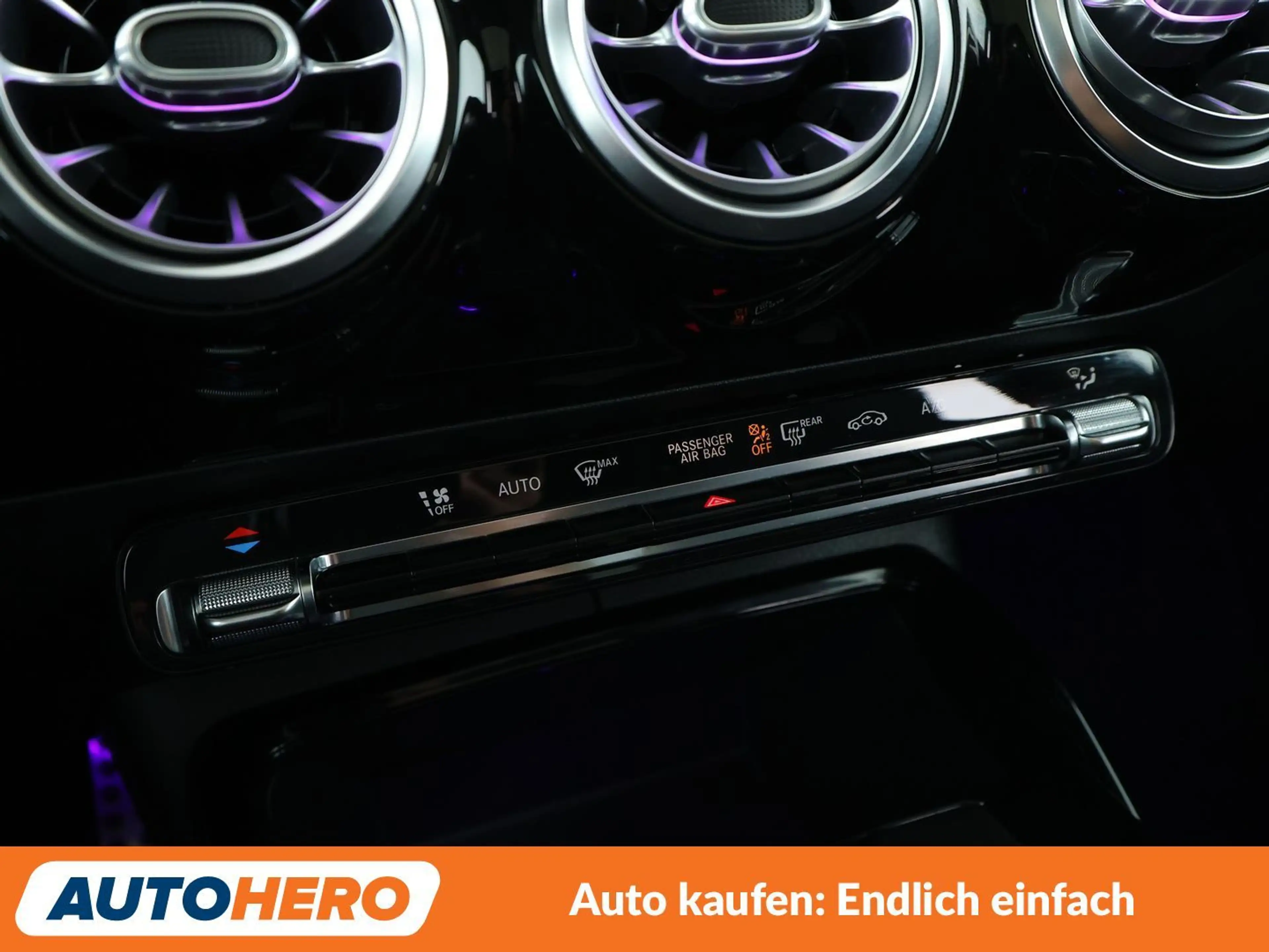 Mercedes-Benz A 35 AMG A 35 AMG 4Matic Aut.*NAVI*VC*LED*TEMPO*CAM*PDC* — photo 24
