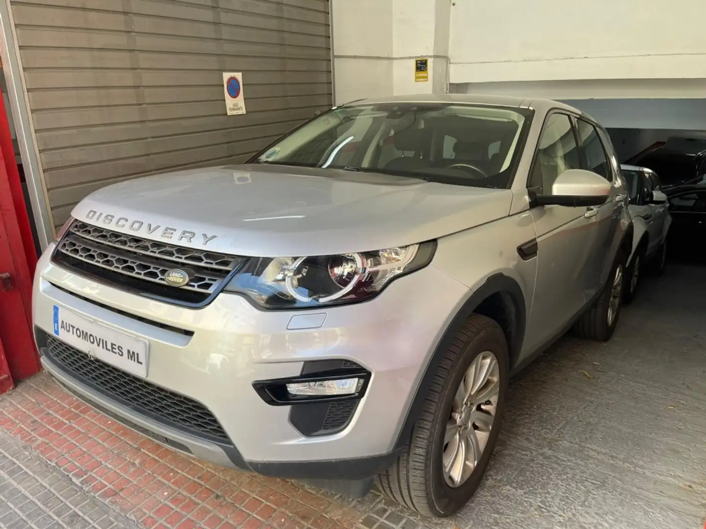 Land Rover Discovery Sport 2.0TD4 HSE 4x4 Aut. 180 Gris - 1