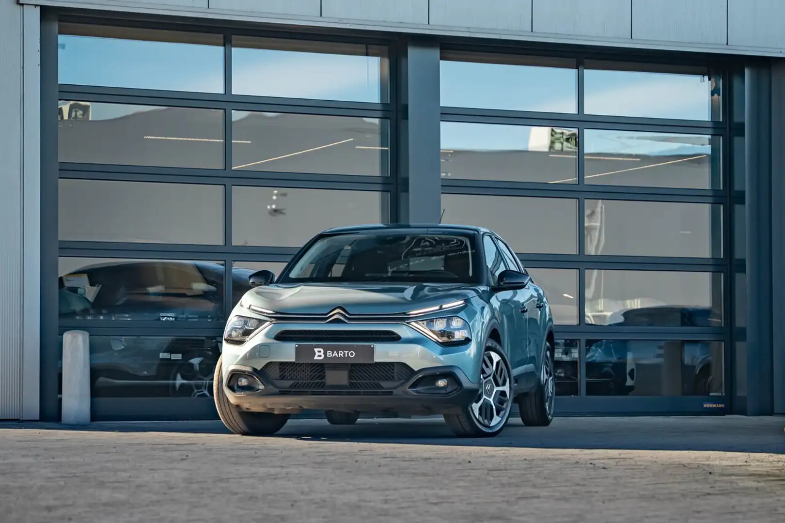 Citroen C4 1.2 Benz MT6 | Camera | Parkeersens a | Keyless... Bleu - 1