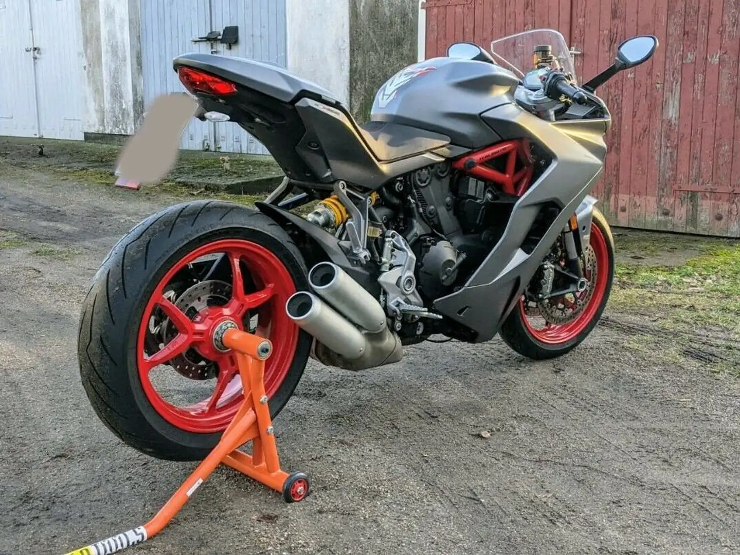 Ducati SuperSport S Gris - 2