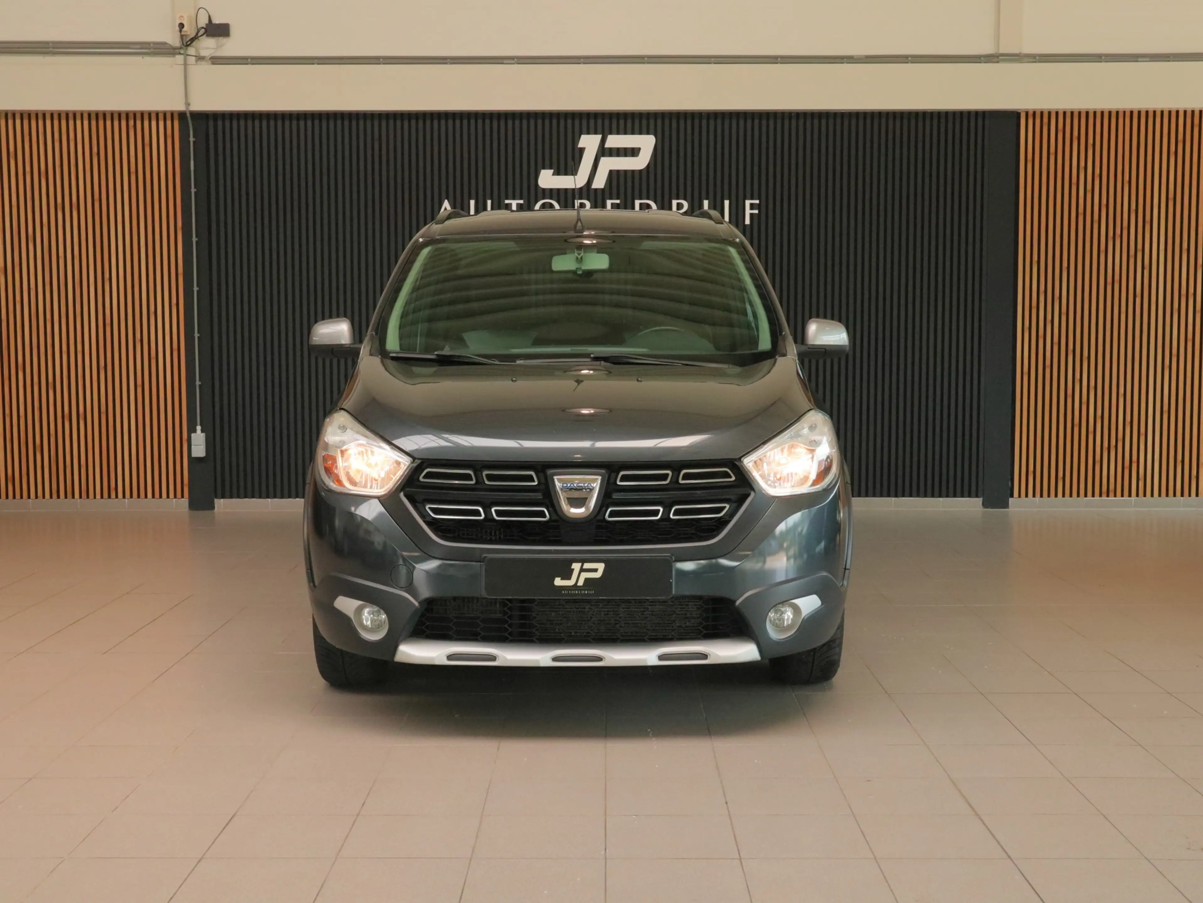 Dacia Lodgy 1.3 TCe Stepway CAMERA|APPLECARPLAY|AIRCO|CRUISE|S — photo 6