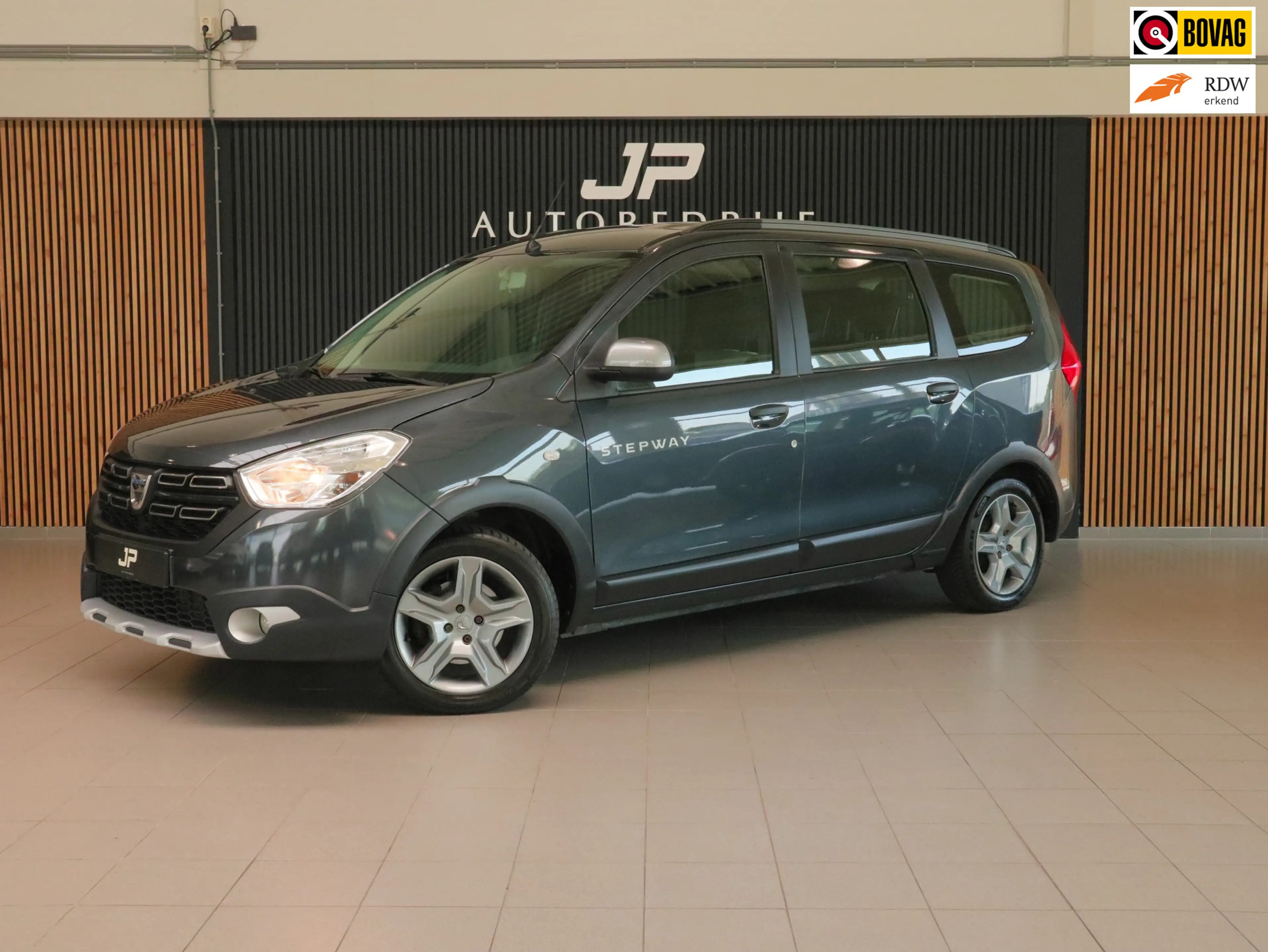 Dacia Lodgy 1.3 TCe Stepway CAMERA|APPLECARPLAY|AIRCO|CRUISE|S