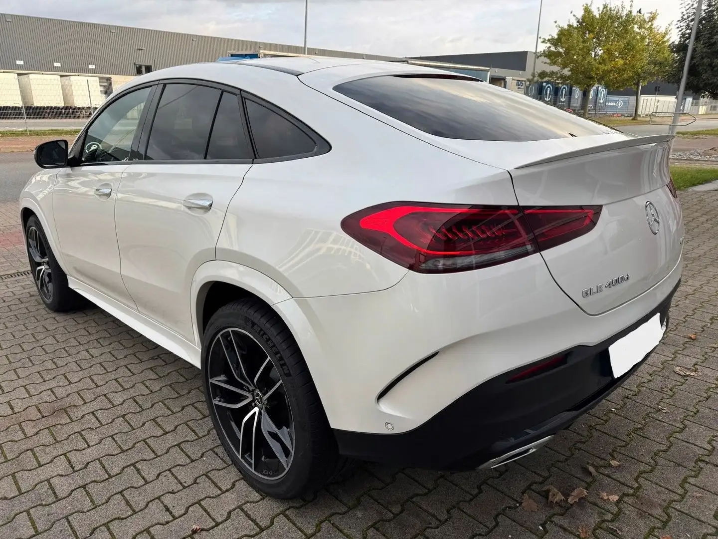 Mercedes-Benz GLE 400 GLE Coupé 400 d 4MATIC AMG Widescreen Burmester Blanco - 2
