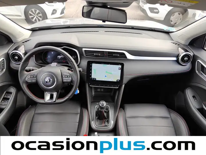 MG ZS 1.5 VTI TECH LUXURY 2024, foto 6