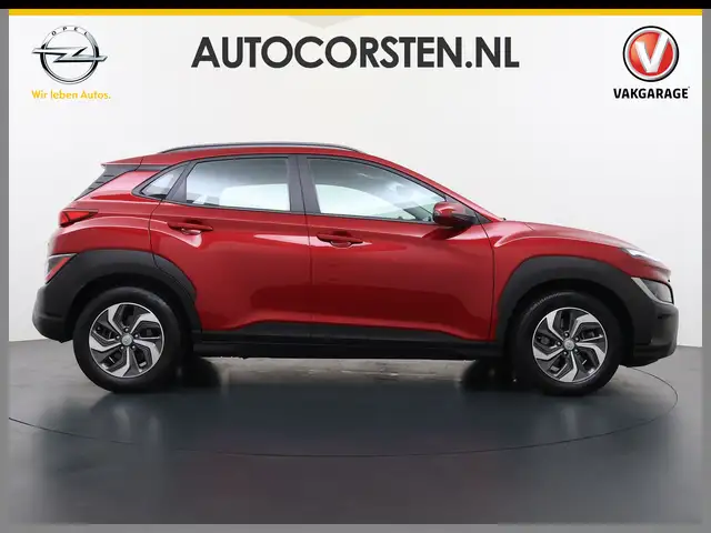 Hyundai Kona view 4