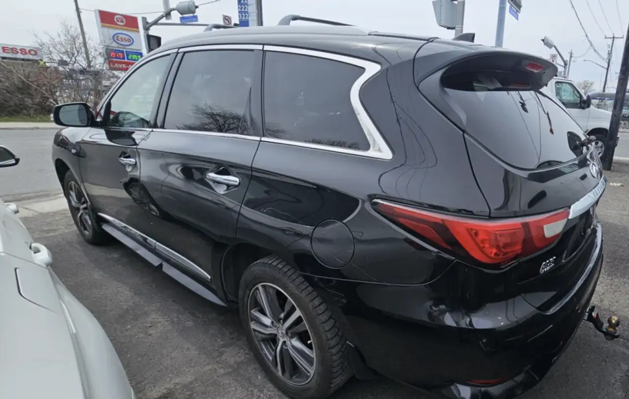 Infiniti QX60 снимка Infiniti QX60