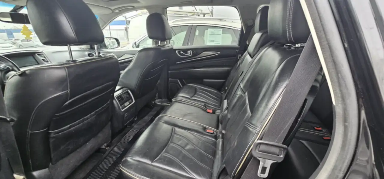Infiniti QX60 снимка Infiniti QX60