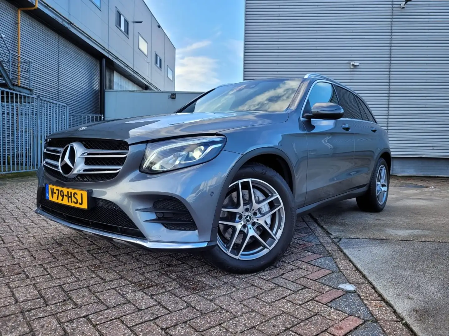 Mercedes-Benz GLC 220 D 4MATIC AMG line Grijs kenteken Bestelwagen Grijs - 1