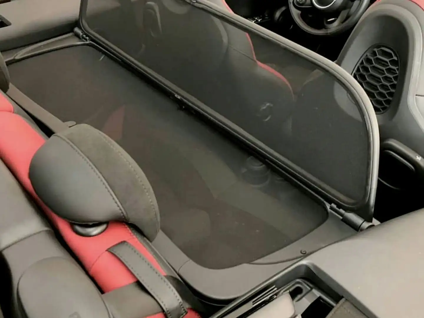 MINI John Cooper Works Cabrio Aut. Negro - 2