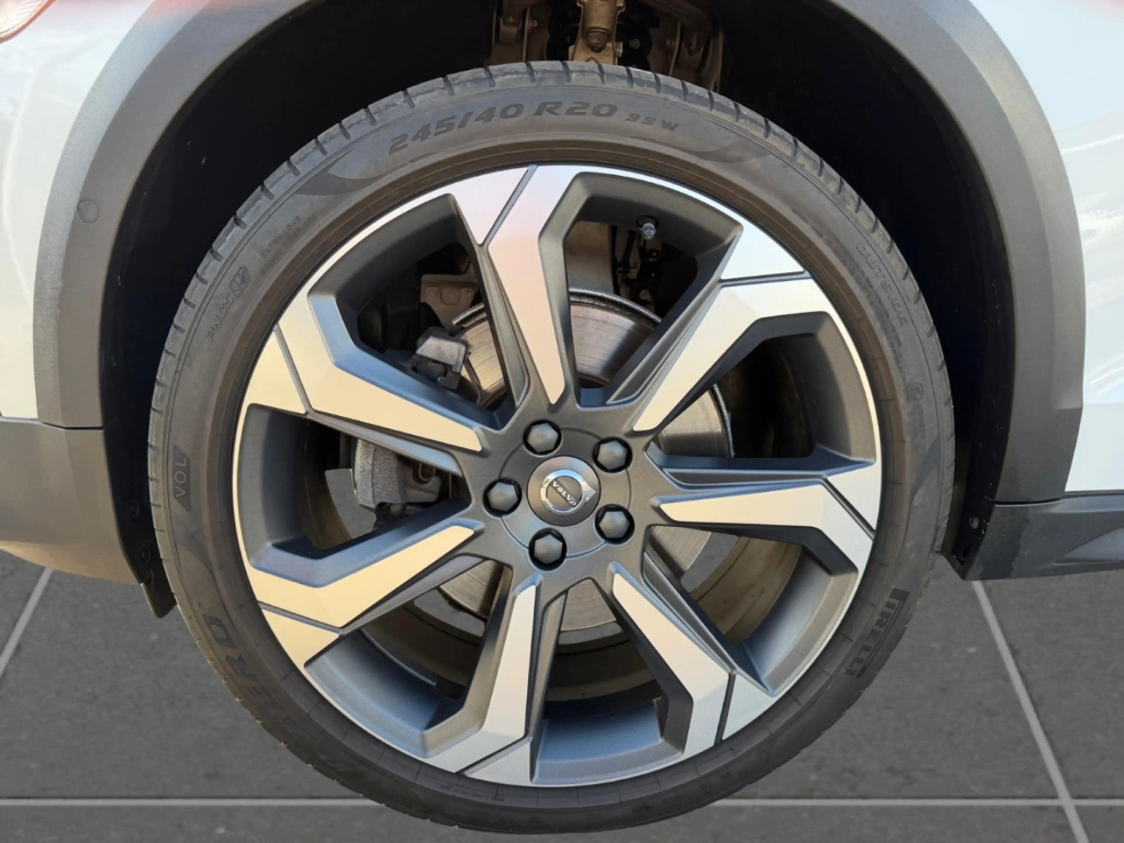Volvo V60 Cross Country Ultimate AWD Leder H&K Pano 360° Memory — photo 9