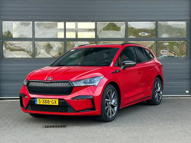 Skoda Enyaq IV 80 SPORTLINE (96% SOH) I AUTOMAAT I GROOT ACCUP