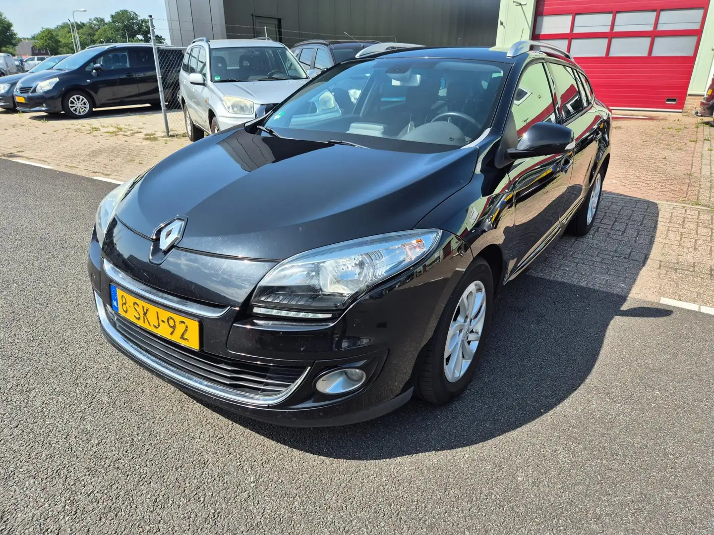 Renault Megane Estate 1.5 dCi Collection Clima Cruise Nap Apk 03- Schwarz - 1