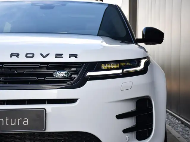 Land Rover Range Rover Evoque view 11