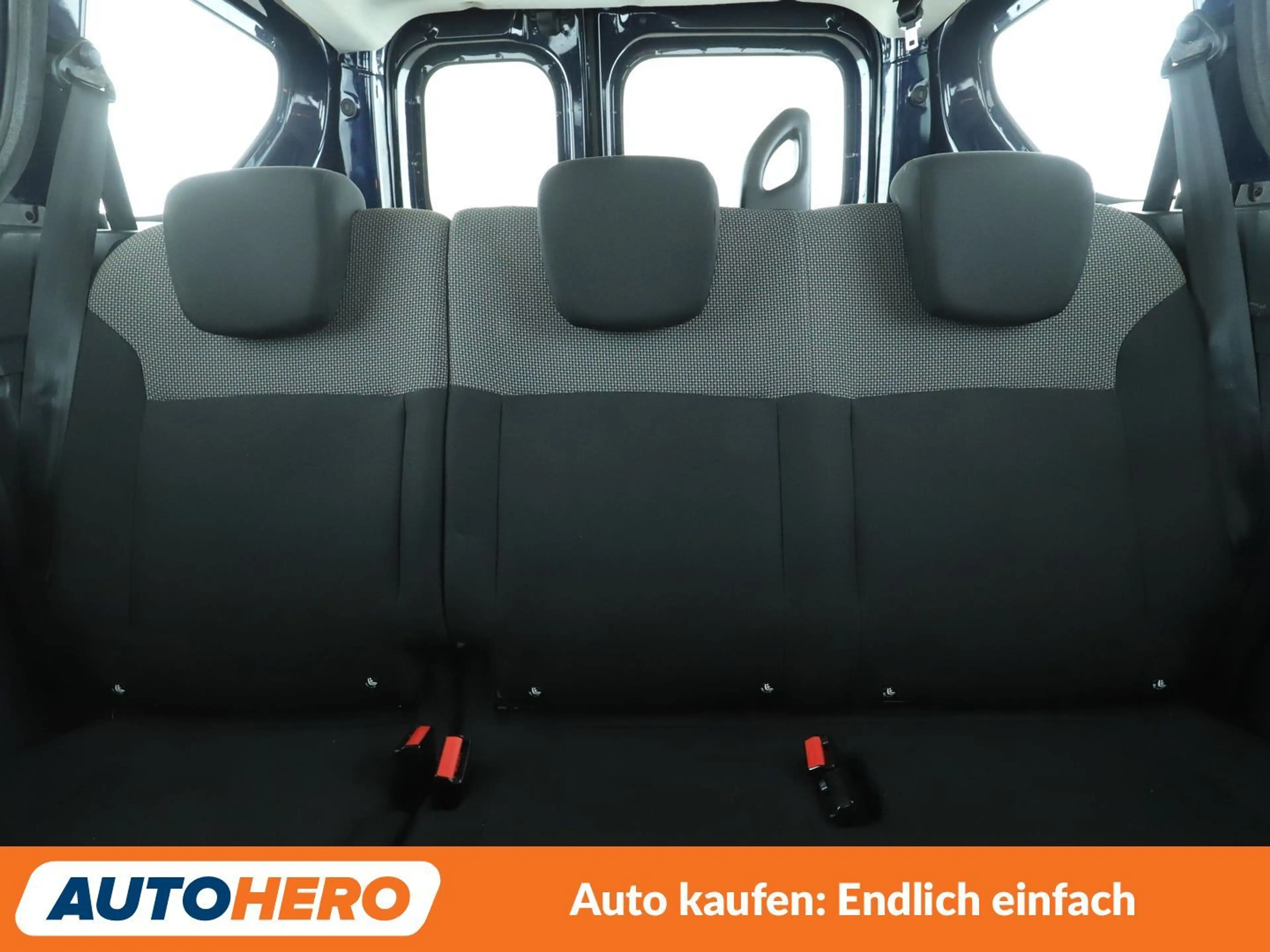 Dacia Dokker 1.6 SCe Ambiance *AHK*KLIMA*GARANTIE*1.HAND* — photo 15