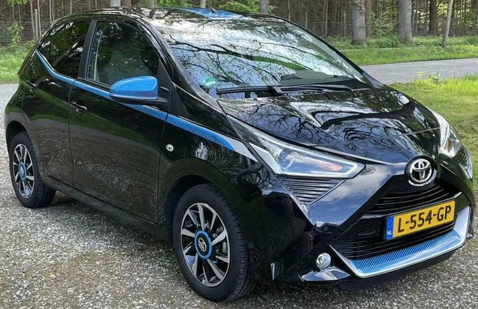 Toyota Aygo Aygo 1.0 VVT-i x-cite Černá - 1