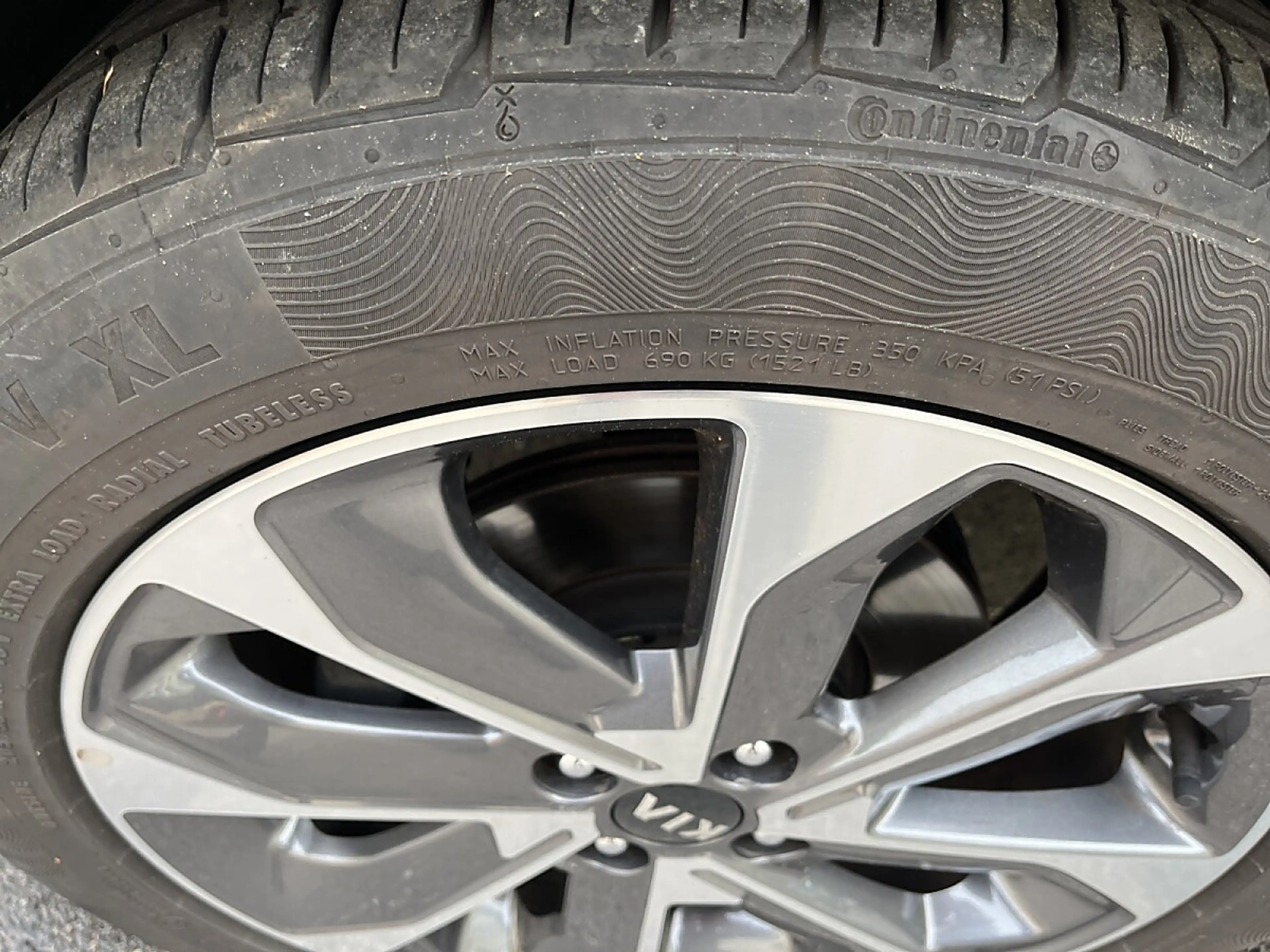 Kia Stonic 1,0 TGDI GPF ISG Silber Limited — photo 15