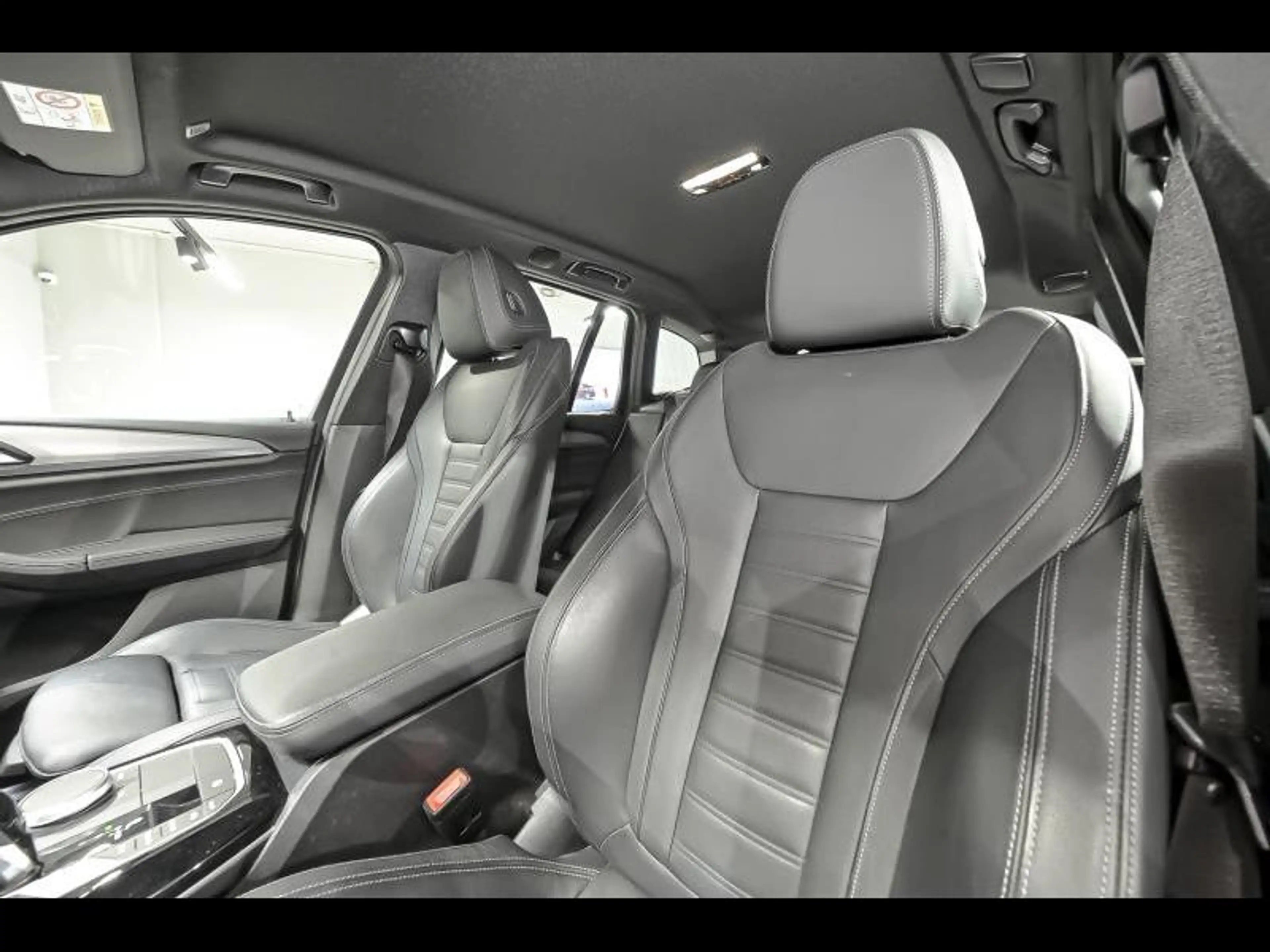 BMW X3 xDrive20d - M Pack - CAM|CARPLAY|DAB| — photo 17